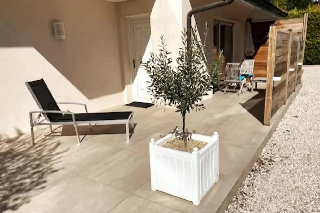 Апартаменты Studio Independant 3 Etoiles Dans Villa Au Bord Du Lac Annecy Вейрье-дю-Лак Франция