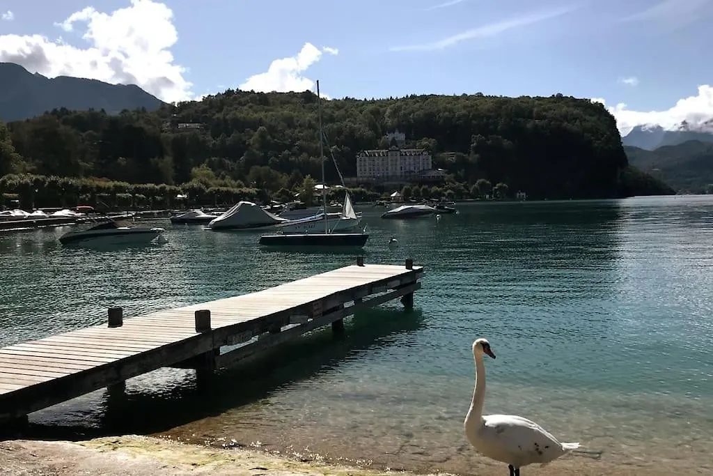 Studio Independant 3 Etoiles Dans Villa Au Bord Du Lac Annecy Вейрье-дю-Лак