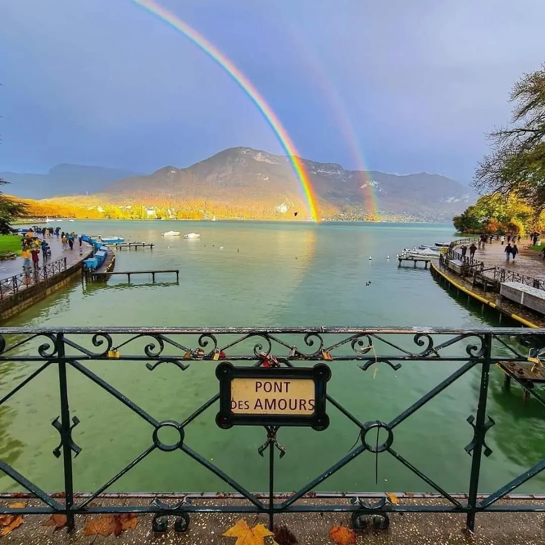 Апартаменты Studio Independant 3 Etoiles Dans Villa Au Bord Du Lac Annecy Вейрье-дю-Лак