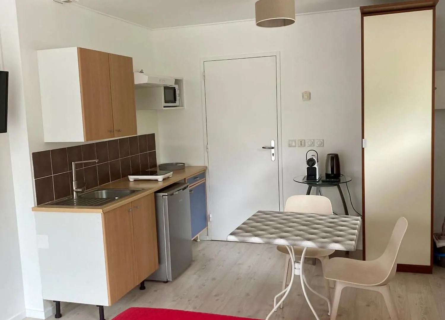 Studio Independant 3 Etoiles Dans Villa Au Bord Du Lac Annecy Вейрье-дю-Лак Апартаменты